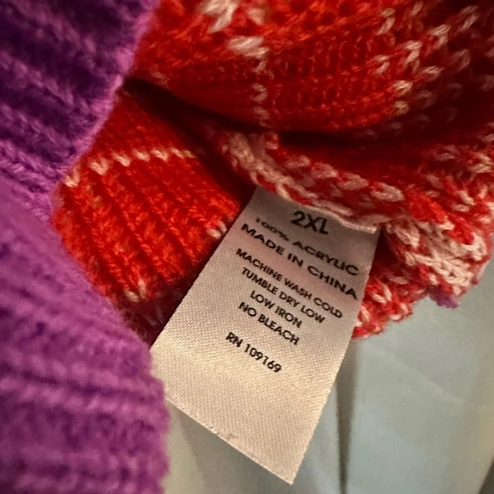 N/A netflix sweater